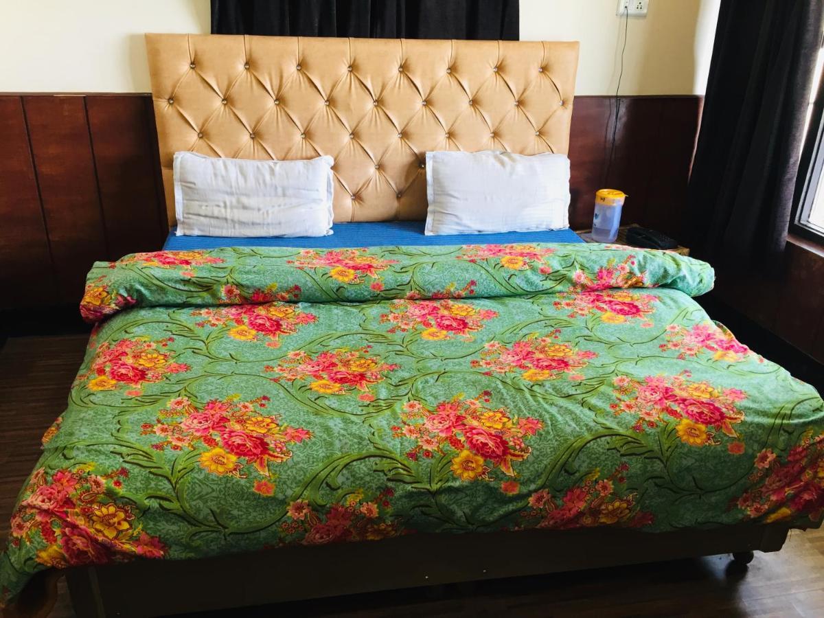 Hotel Prem G, Mussoorie Eksteriør billede