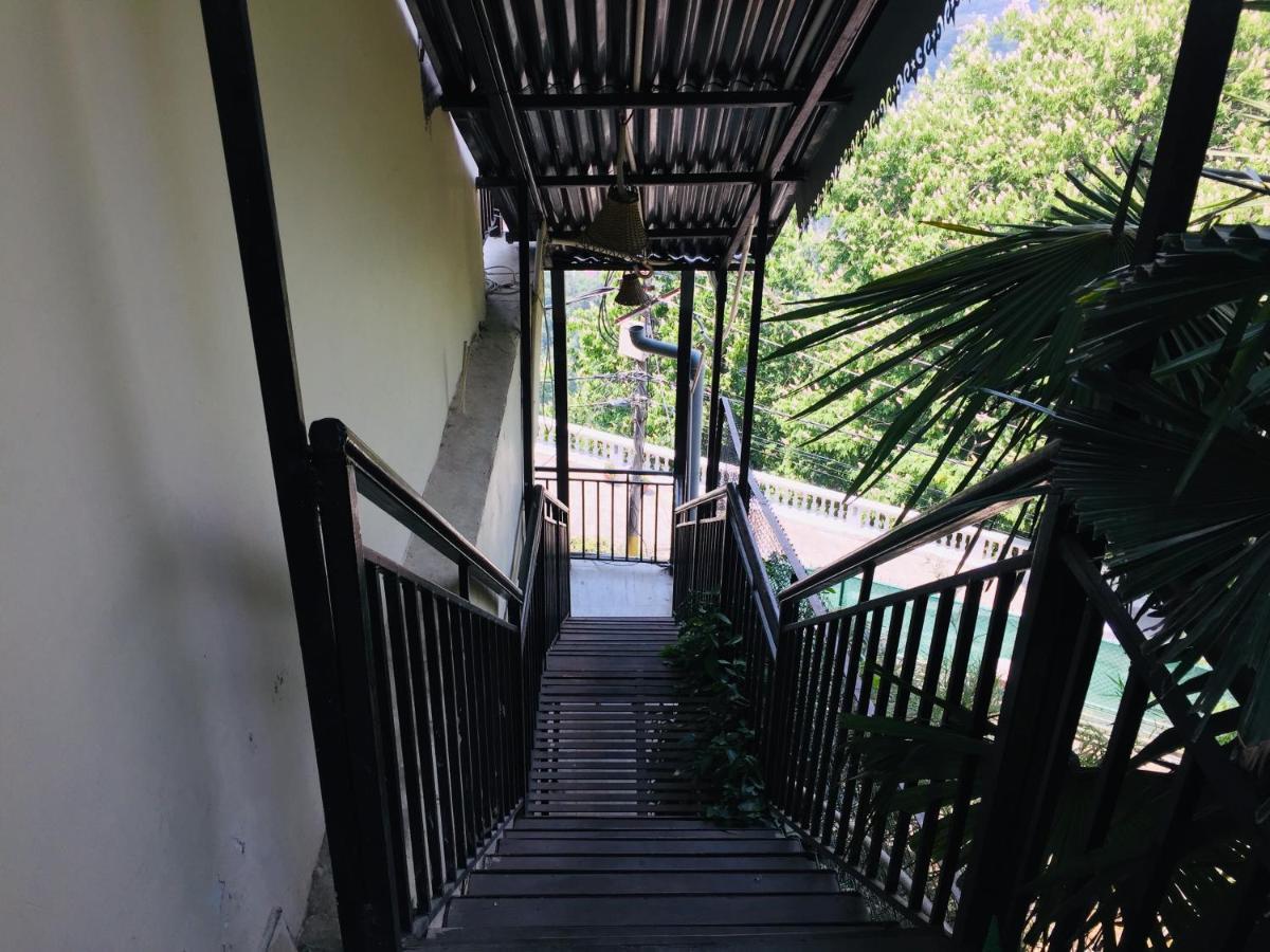 Hotel Prem G, Mussoorie Eksteriør billede