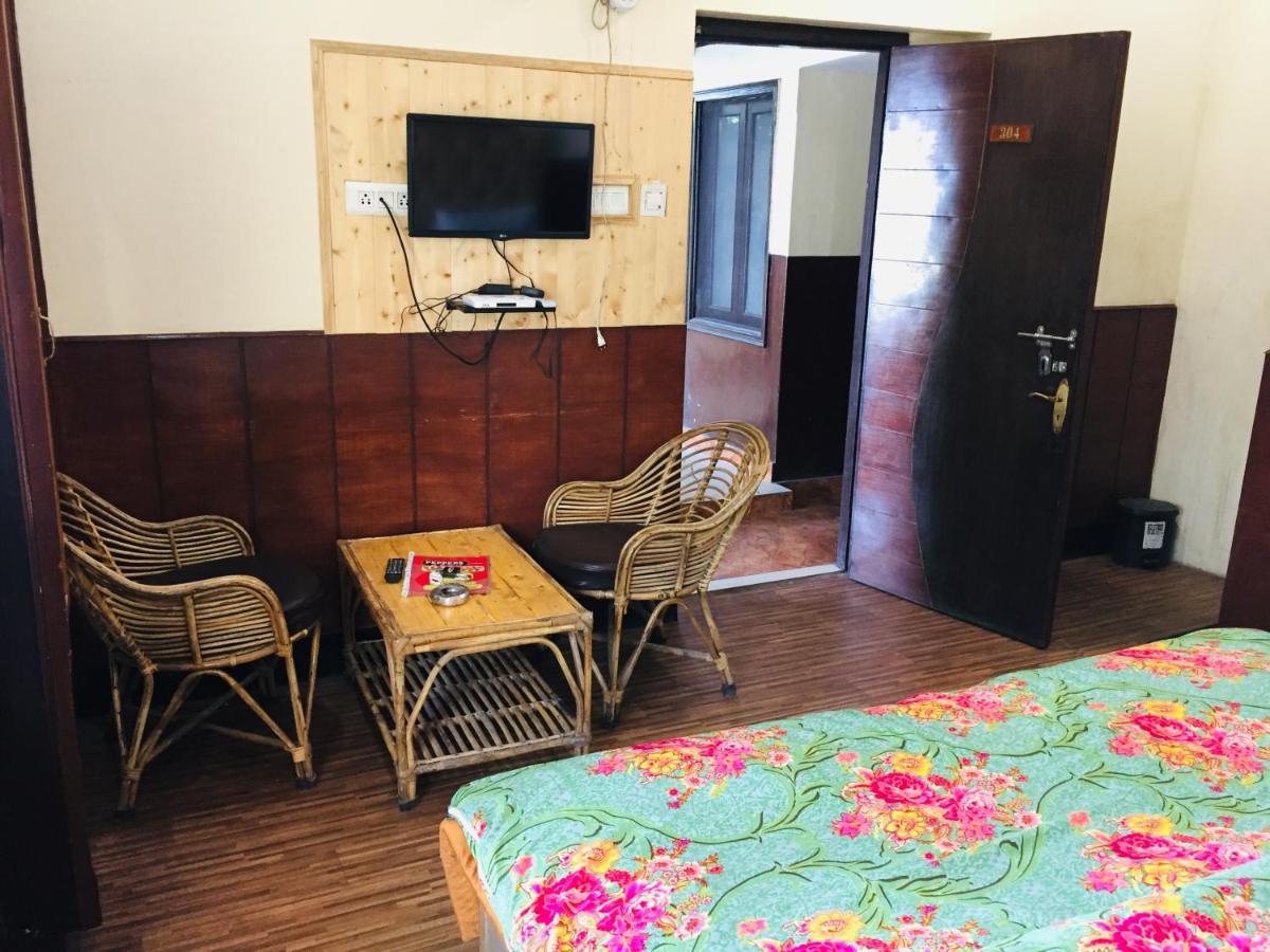 Hotel Prem G, Mussoorie Eksteriør billede